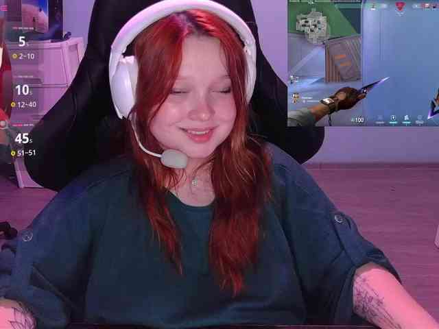 AlinaAdams webcam
