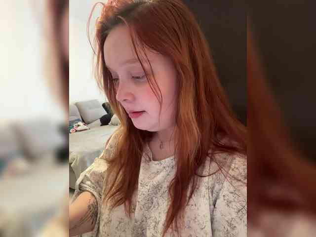 AlinaAdams webcam
