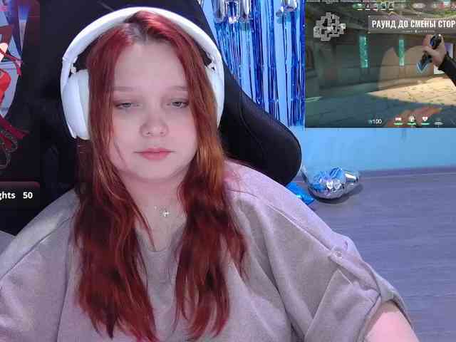 AlinaAdams webcam