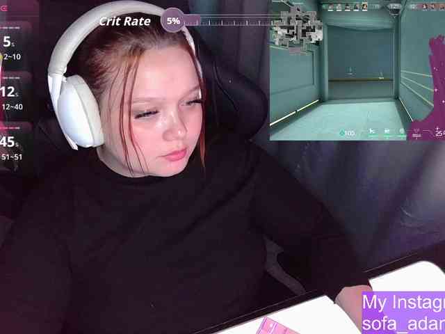 AlinaAdams webcam