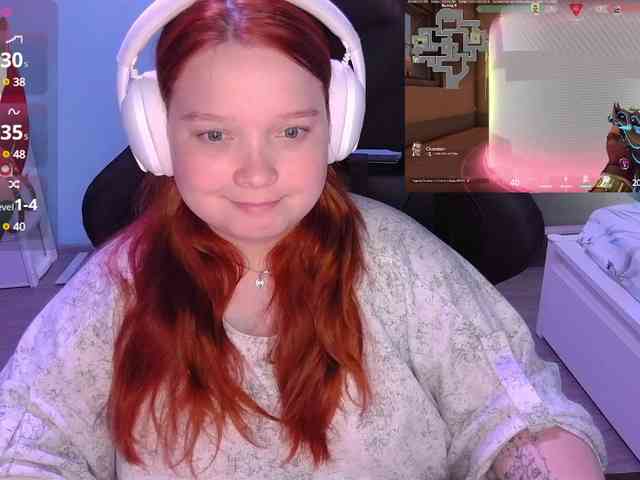AlinaAdams webcam