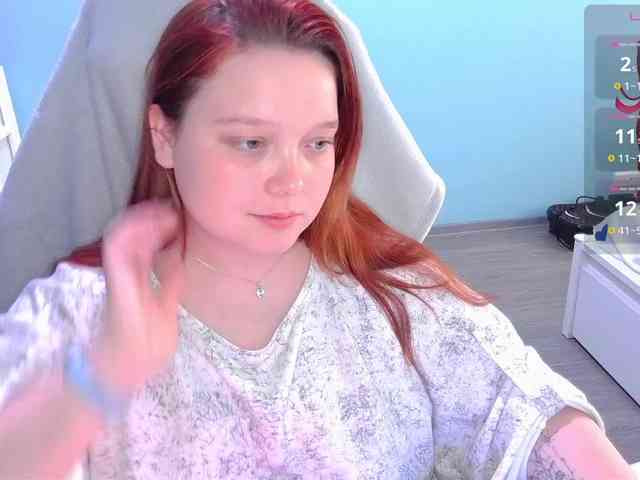 AlinaAdams webcam
