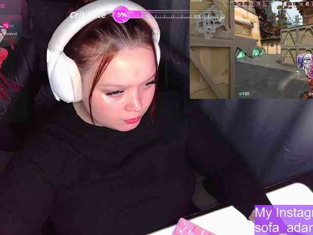 AlinaAdams webcam