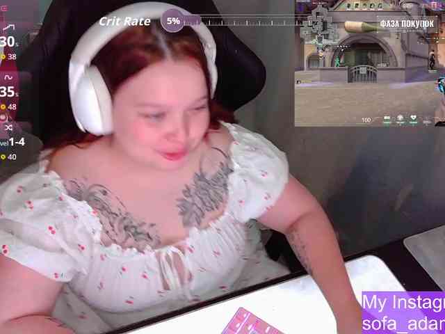 AlinaAdams's webcam live show