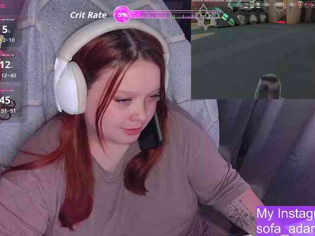 AlinaAdams AlinaAdams