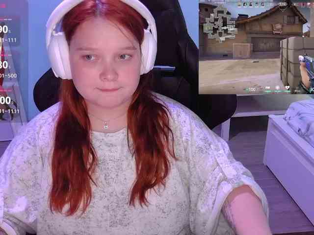 AlinaAdams webcam