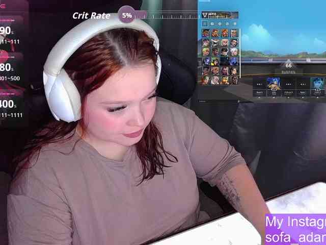 AlinaAdams webcam