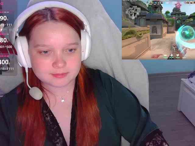 AlinaAdams webcam