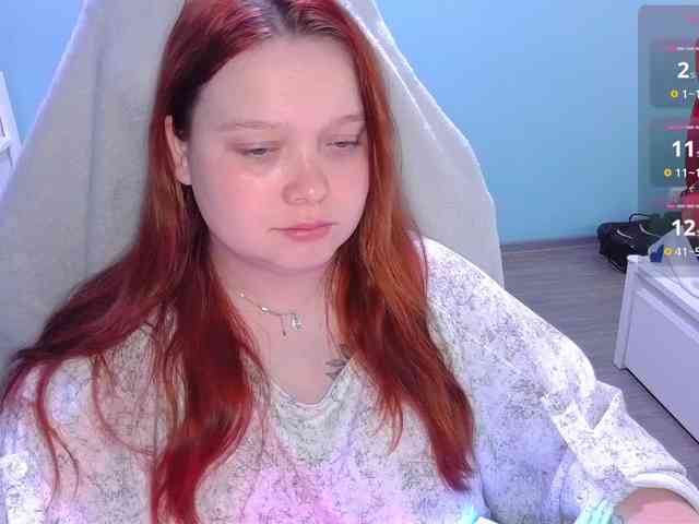 AlinaAdams webcam