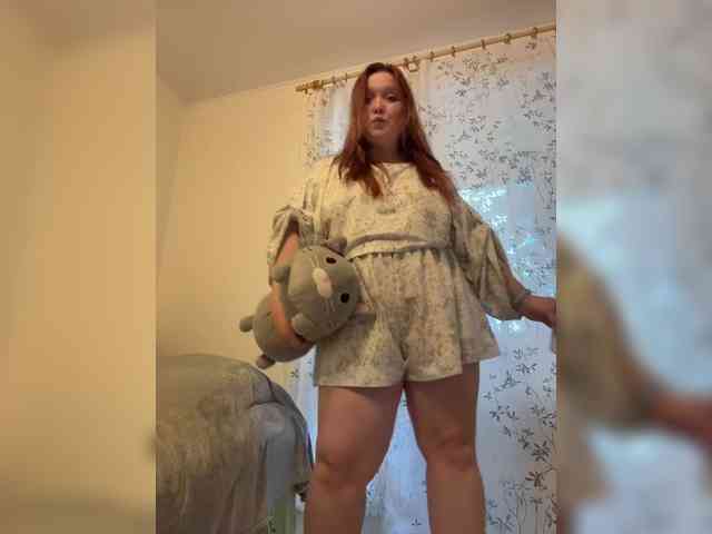 AlinaAdams webcam