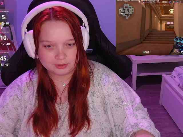 AlinaAdams webcam