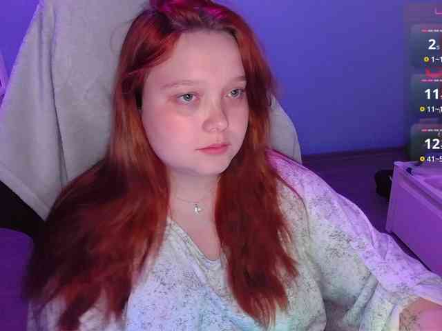 AlinaAdams webcam