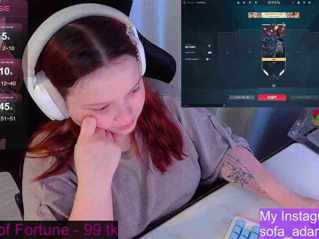 AlinaAdams AlinaAdams