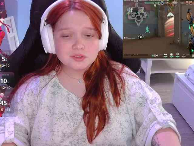 AlinaAdams webcam