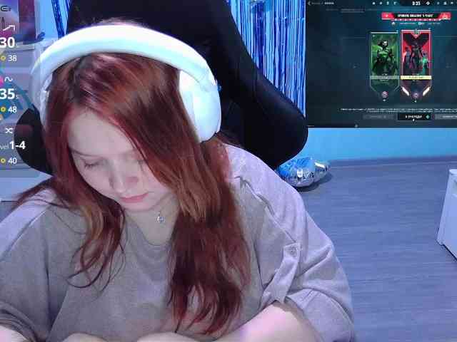AlinaAdams webcam