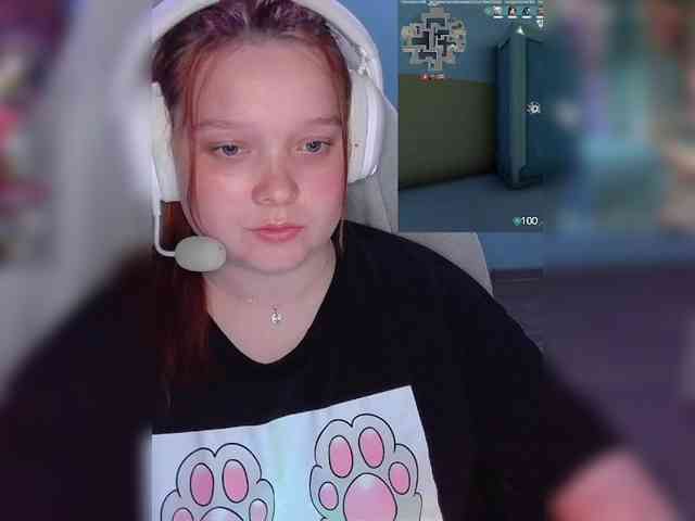 AlinaAdams webcam