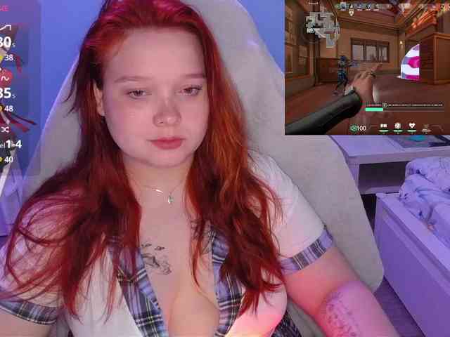 AlinaAdams webcam