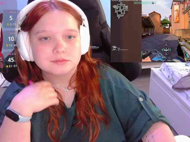 AlinaAdams webcam