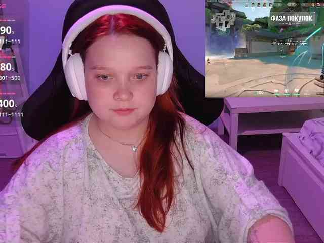 AlinaAdams webcam