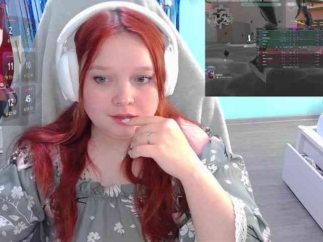 AlinaAdams webcam