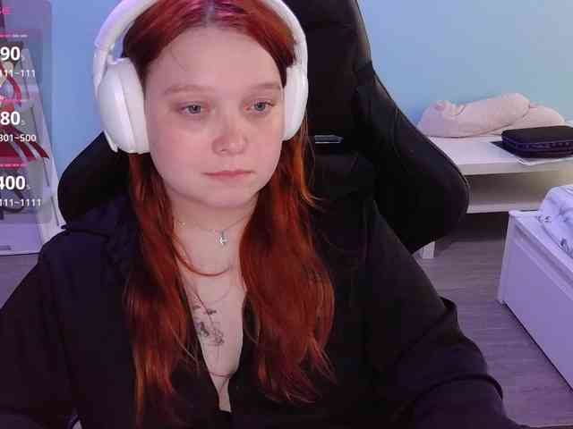 AlinaAdams webcam