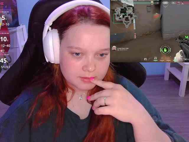 AlinaAdams webcam