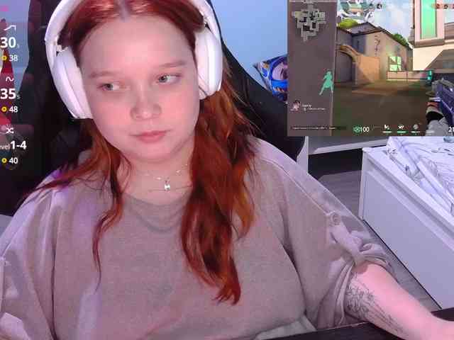 AlinaAdams webcam