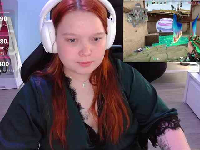 AlinaAdams webcam
