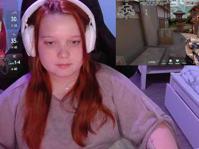 AlinaAdams webcam