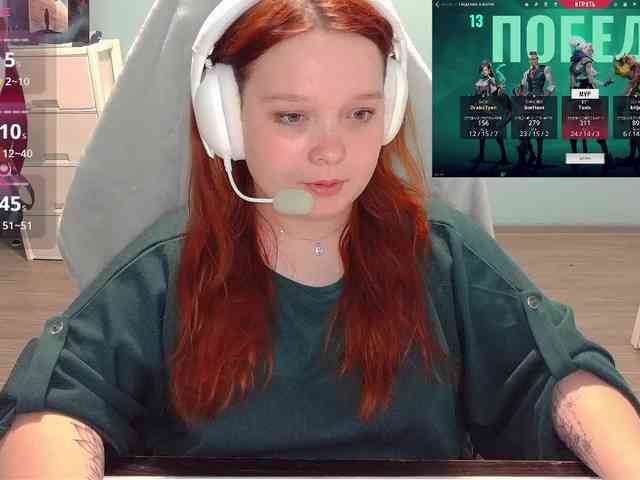 AlinaAdams webcam