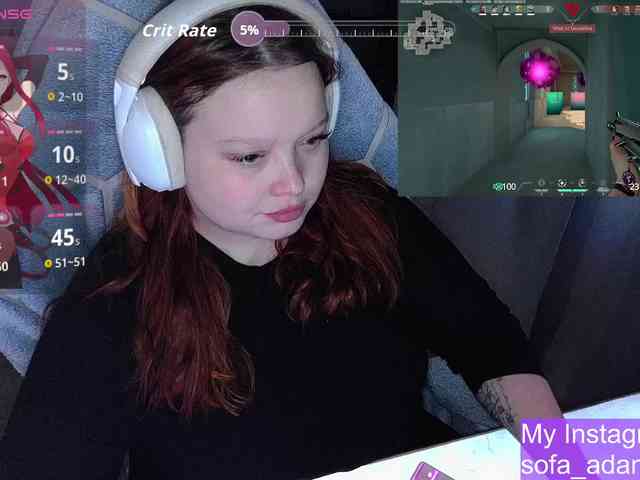 AlinaAdams AlinaAdams