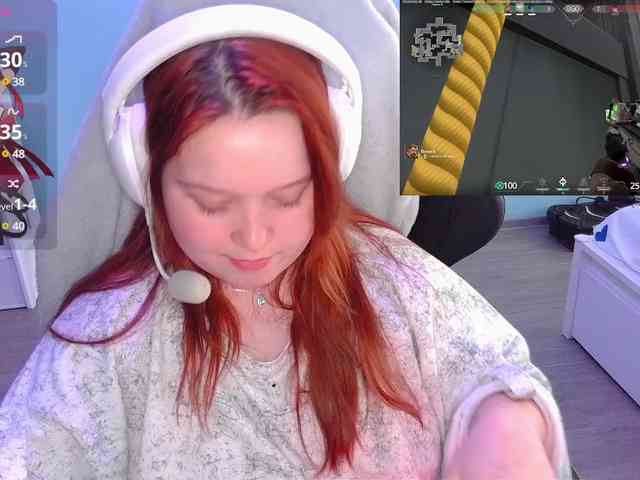 AlinaAdams webcam