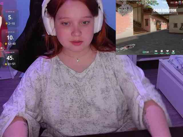 AlinaAdams webcam