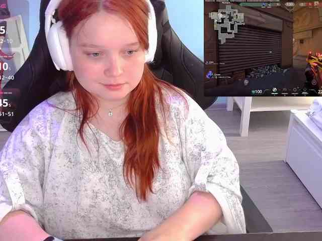 AlinaAdams webcam