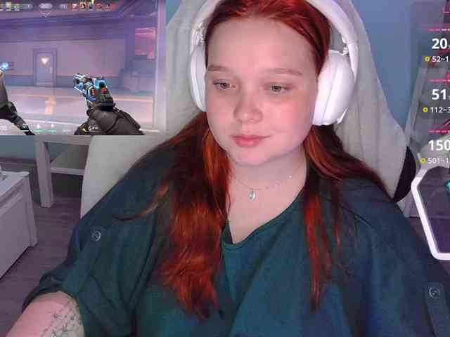 AlinaAdams webcam