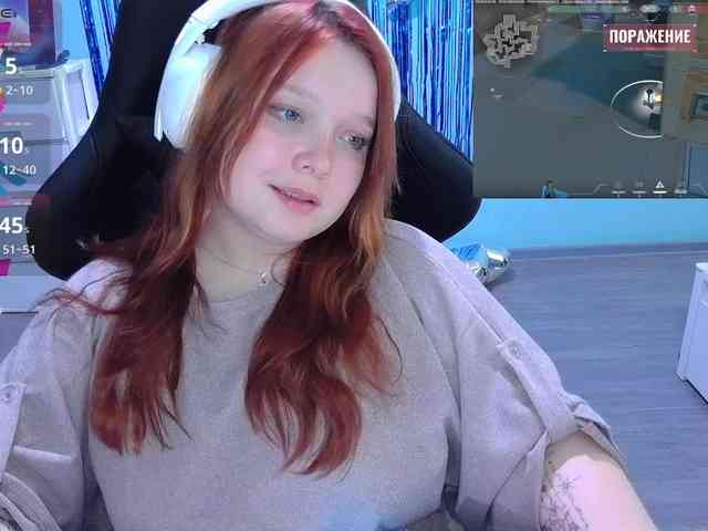 AlinaAdams webcam