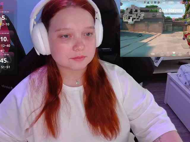 AlinaAdams webcam