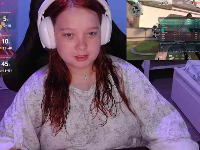AlinaAdams webcam
