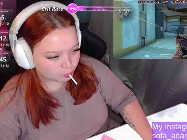 AlinaAdams webcam