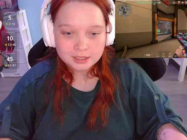 AlinaAdams webcam