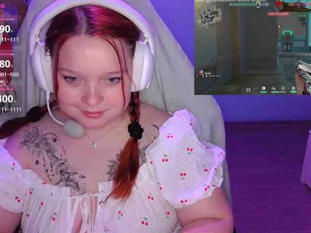 AlinaAdams webcam