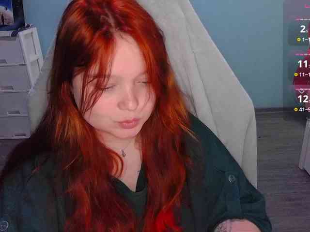 AlinaAdams webcam