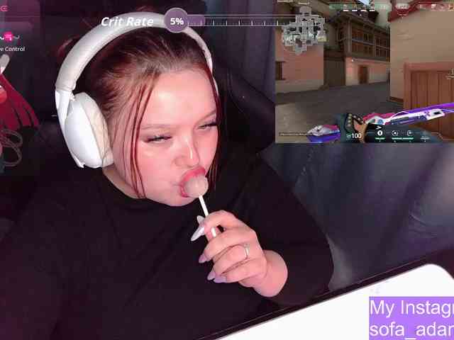 AlinaAdams webcam