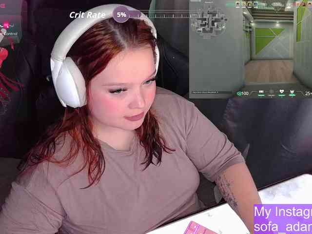 AlinaAdams webcam