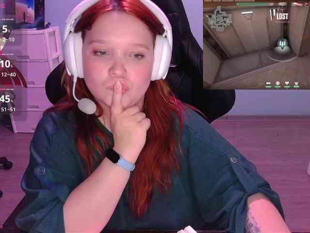 AlinaAdams webcam
