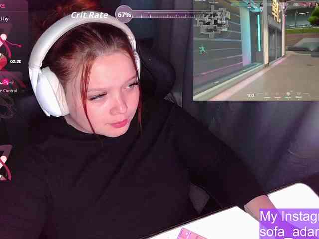 AlinaAdams webcam