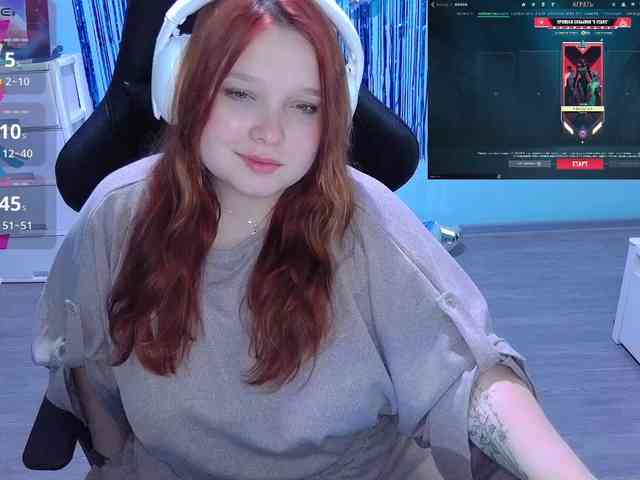 AlinaAdams webcam