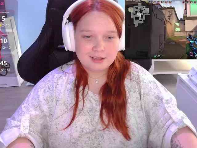 AlinaAdams webcam