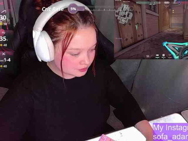 AlinaAdams webcam