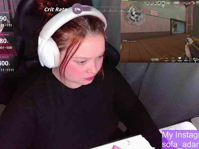 AlinaAdams webcam